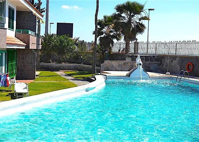 Apartment Burras Beachfront